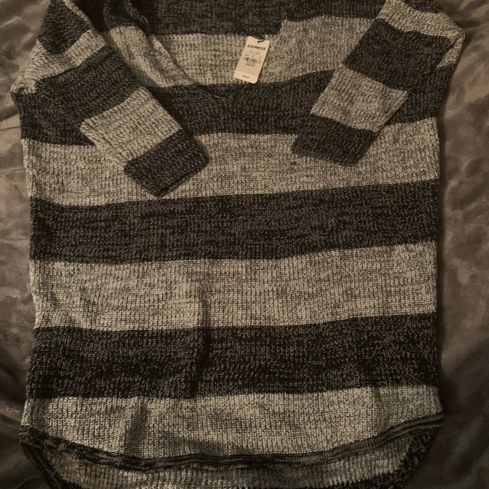 NWT 1/4 sleeve sweater